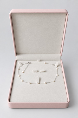 Akoya_strarry_night_necklace_packaginggift