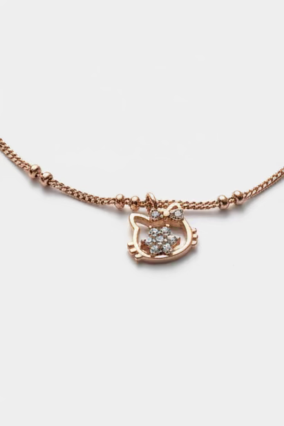 Close-up of cat pendant with diamonds 1cm x 1cm rose gold 925 silver Korean bracelet