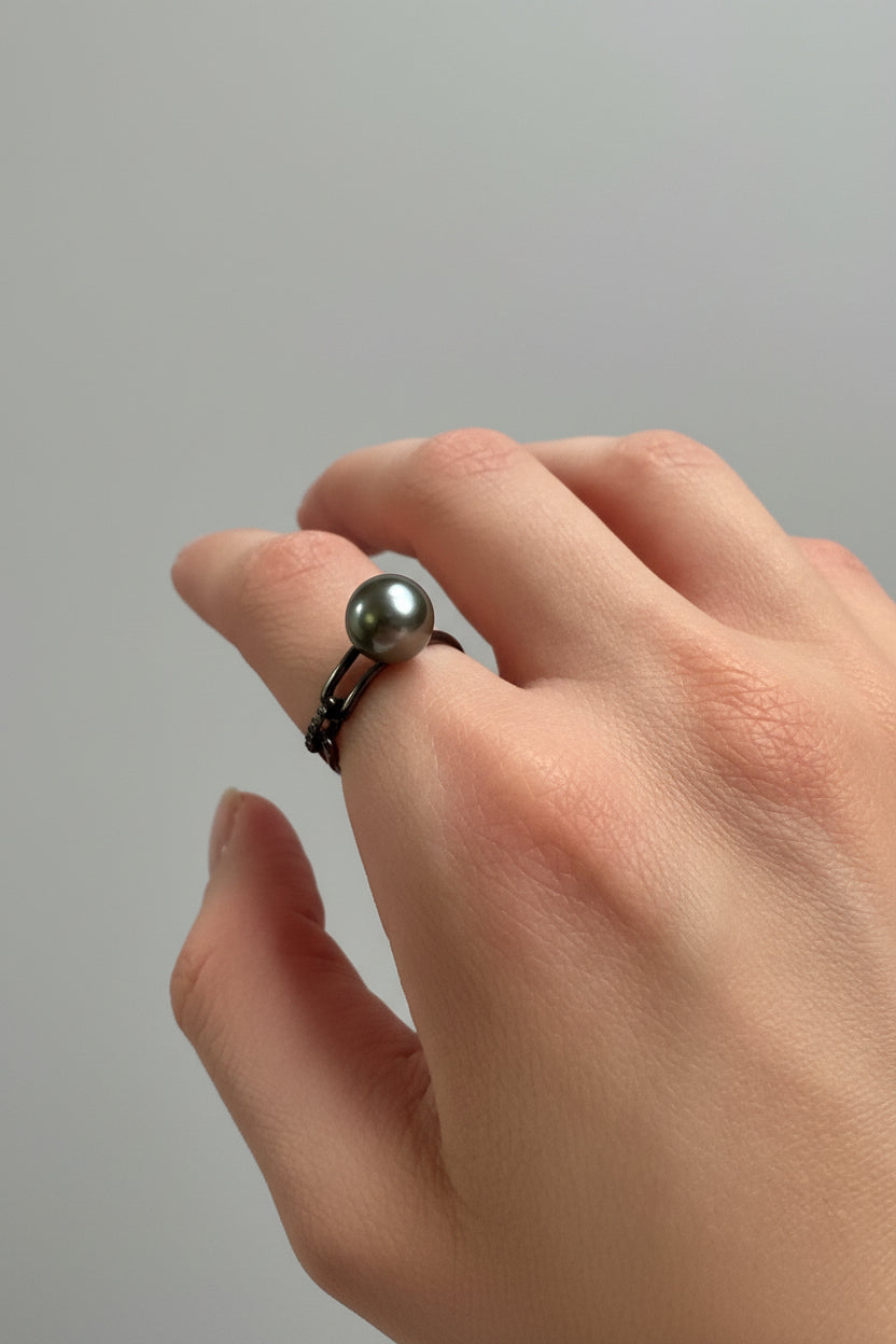 Diamond shape Tahitian pearl ring 7-8mm black saltwater pearl 925 sterling silver geometric design peacock-like green luster_model