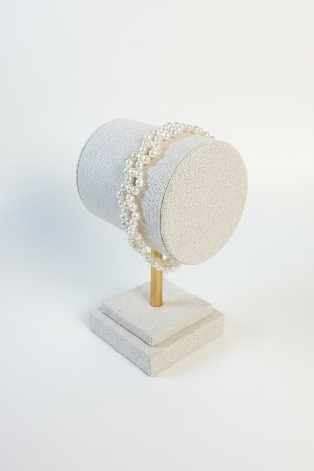 Diamond woven seed pearl bracelet natural freshwater pearls handmade geometric design Vera Muse_closeup