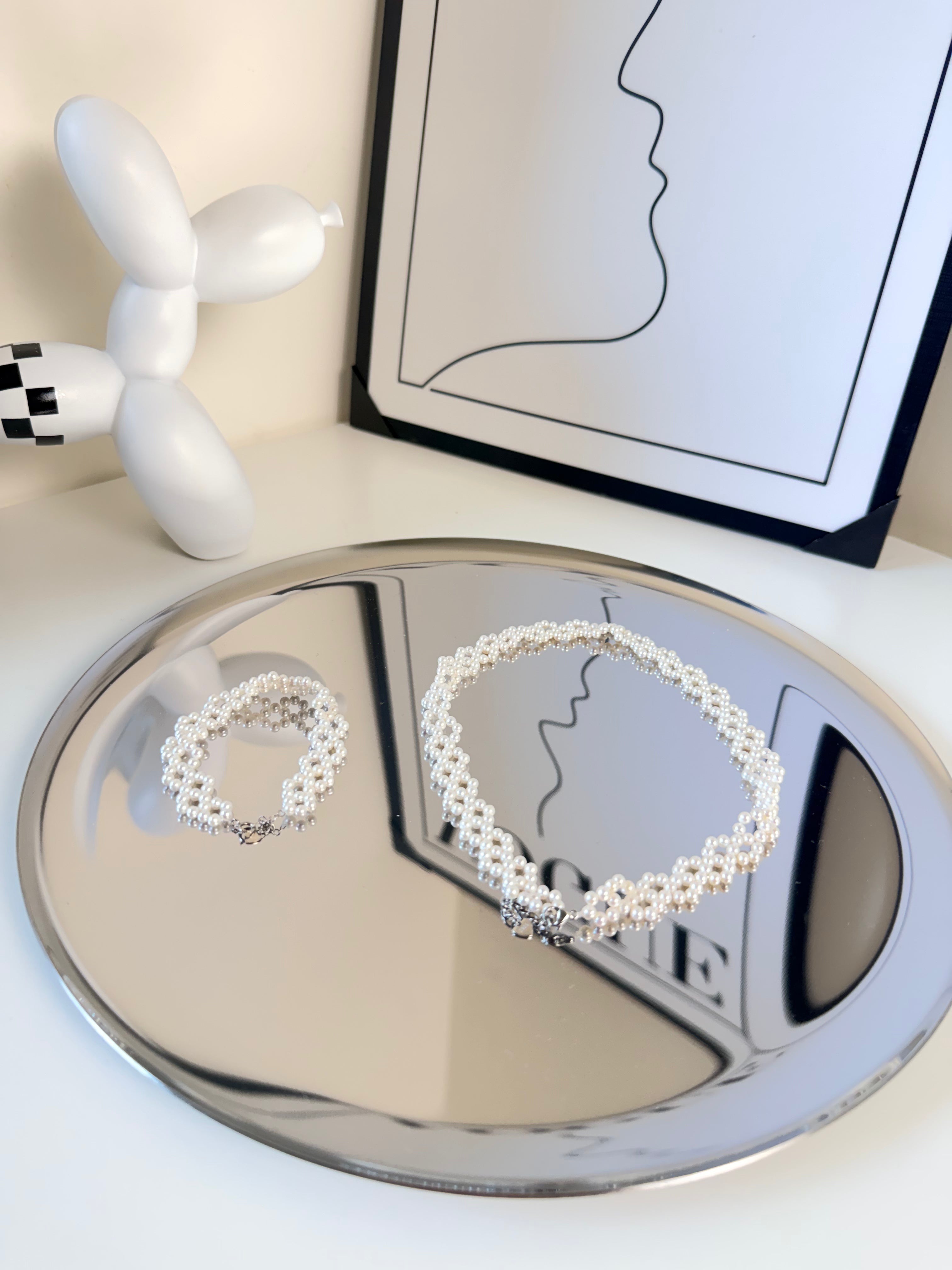 Diamond woven seed pearl bracelet natural freshwater pearls handmade geometric design Vera Muse_ins