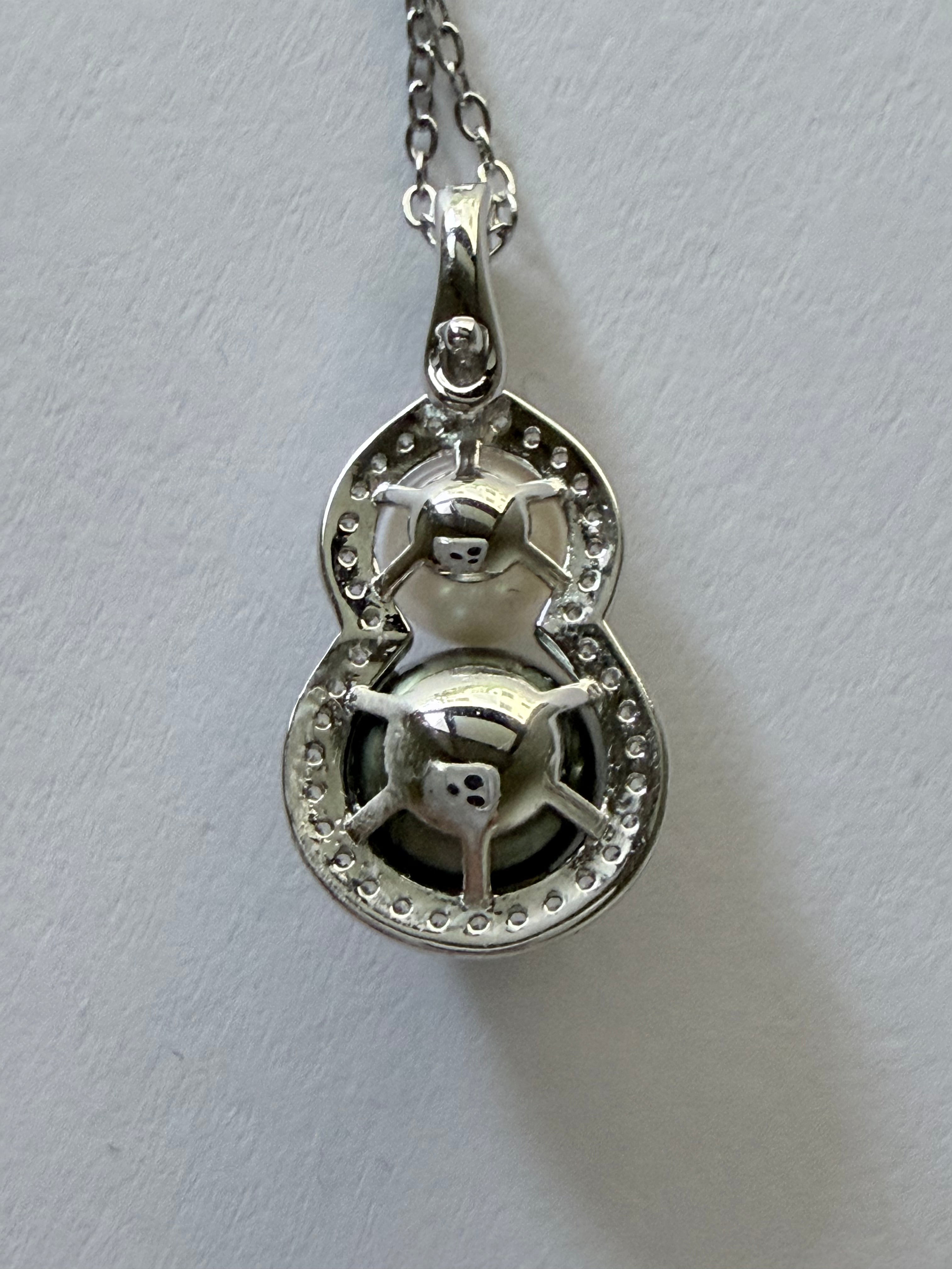 Double gourd pearl pendant Tahitian 9mm and Akoya 6mm saltwater pearls 925 silver twin pearl design Vera Muse_accessories
