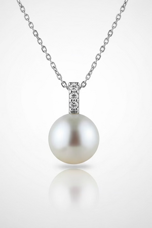 Three diamond style pearl pendant 10mm natural freshwater pearl 925 sterling silver with cz accents classic necklace_closeup