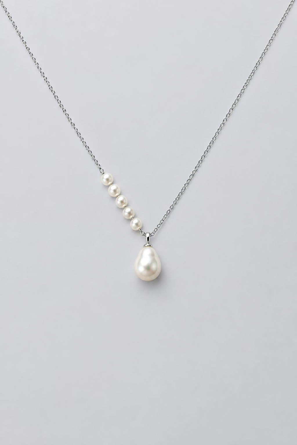 Teardrop mermaid tear pearl pendant 9-10mm with 5 small freshwater pearls 4-5mm 925 silver necklace Vera Muse