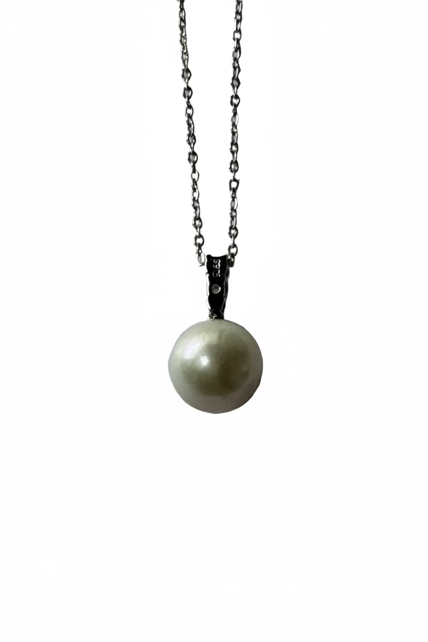 Three diamond style pearl pendant 10mm natural freshwater pearl 925 sterling silver with cz accents classic necklace_closeup_back