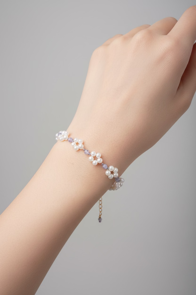 Woven seed pearl bracelet with flower charm natural freshwater pearls handmade delicate jewelry Vera Muse_model
