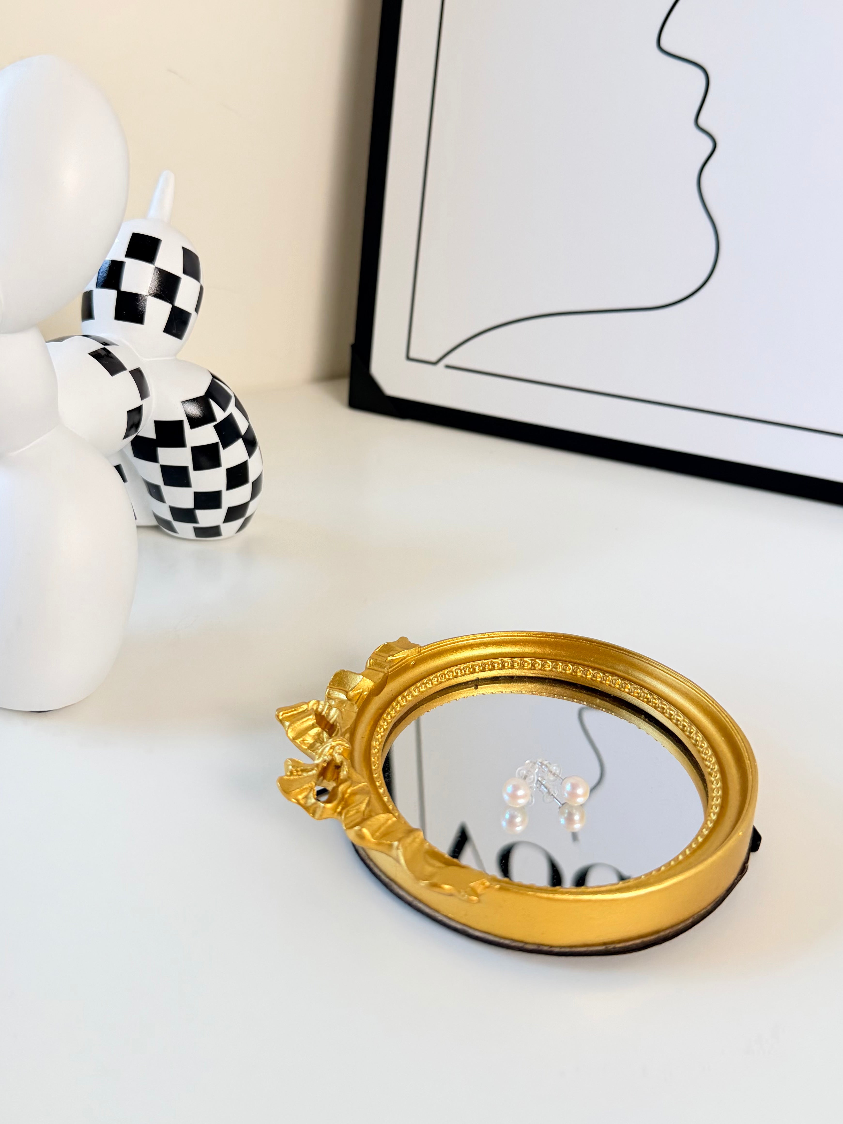 Freshwater AK stud earrings 7-8mm-ins